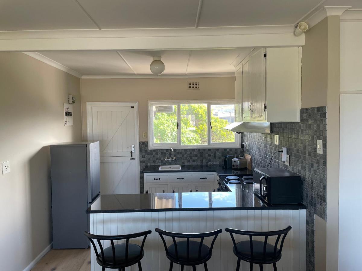 2 On Third Avenue Apartment Hermanus Ngoại thất bức ảnh